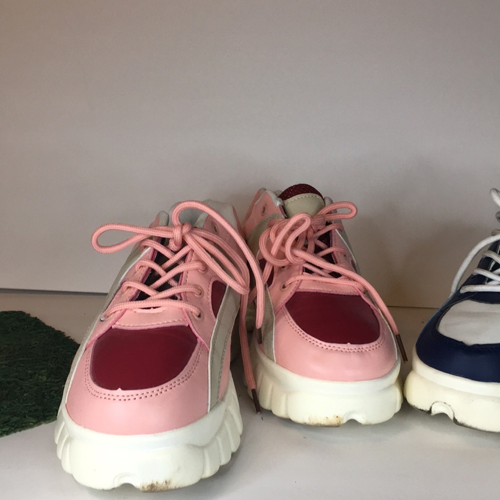 COPY - Duochrome Chunky Sneaker (Pink)